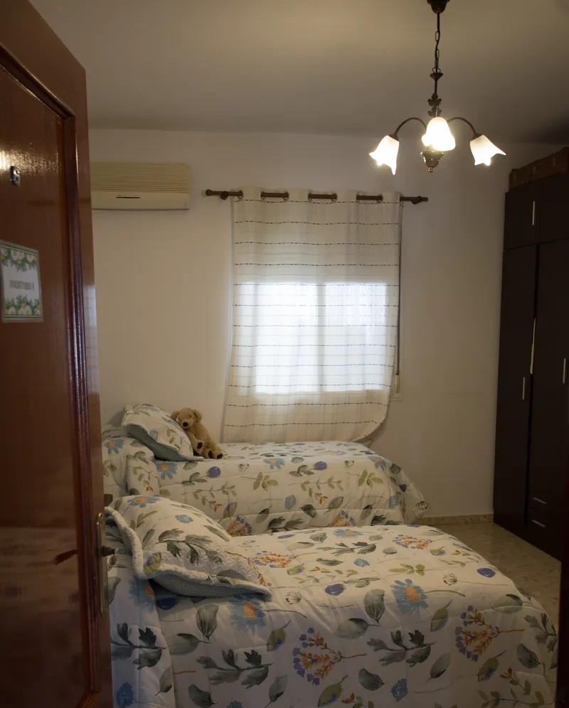 Habitación luminosa y adaptada de la residencia Fuenteclara